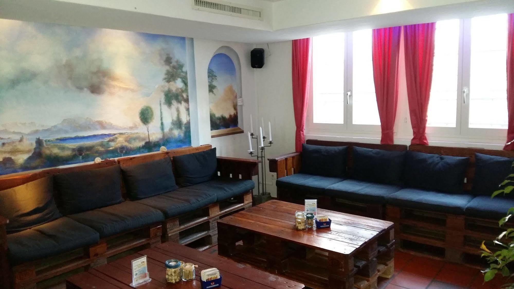 באסרזדורף Gasthof Loewen מראה חיצוני תמונה